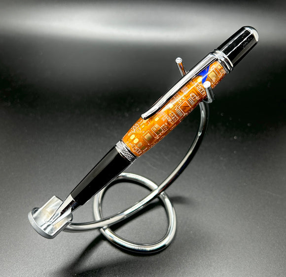 Moore - Circuit board amber