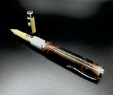 Pen holder for artists